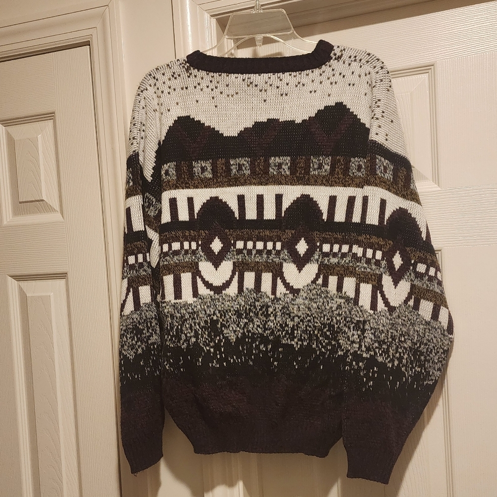 Vintage 90s unisex crewneck knit sweater by Today's News. Size large - Picture 2 of 6